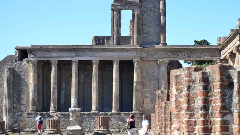 Pompeii Small Group Tour 5 photo