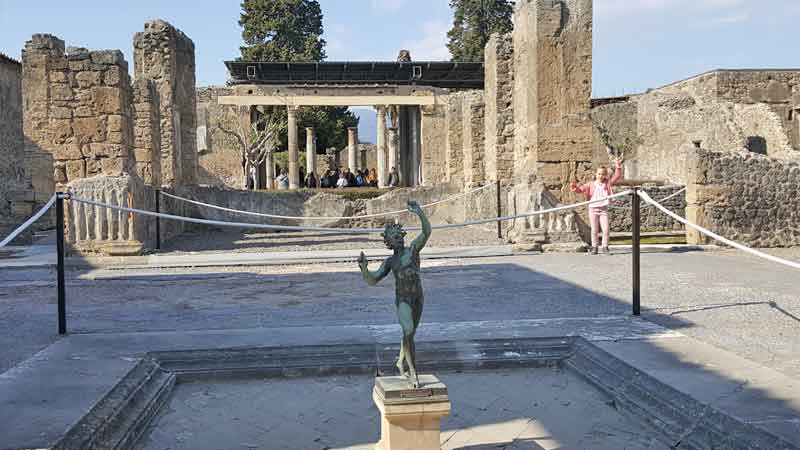 Pompeii Small Group Tour 3 photo
